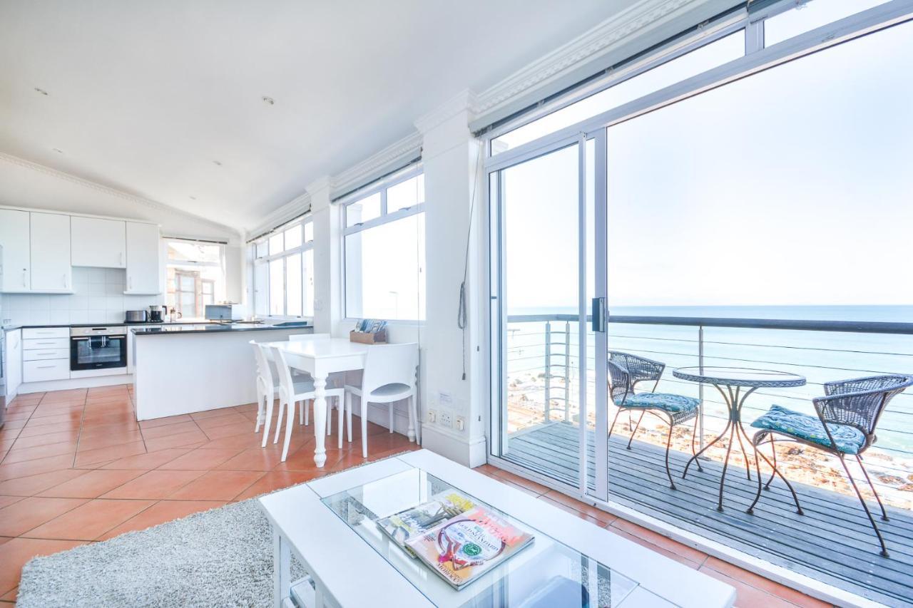 Oceanfront Penthouse Apartment Muizenberg Ngoại thất bức ảnh